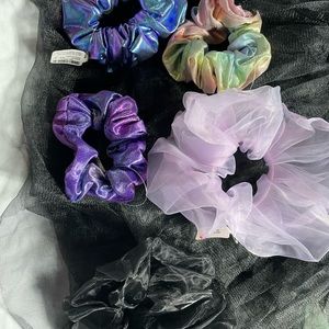 Claires sheer and iridescent scrunchies 5 pack
